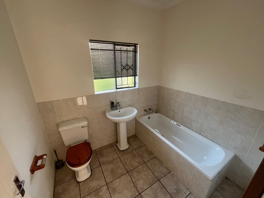 4 Bedroom Property for Sale in Bodorp North West